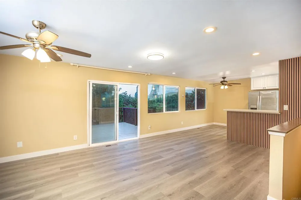 8808 Leigh Ave Spring Valley, CA 91977