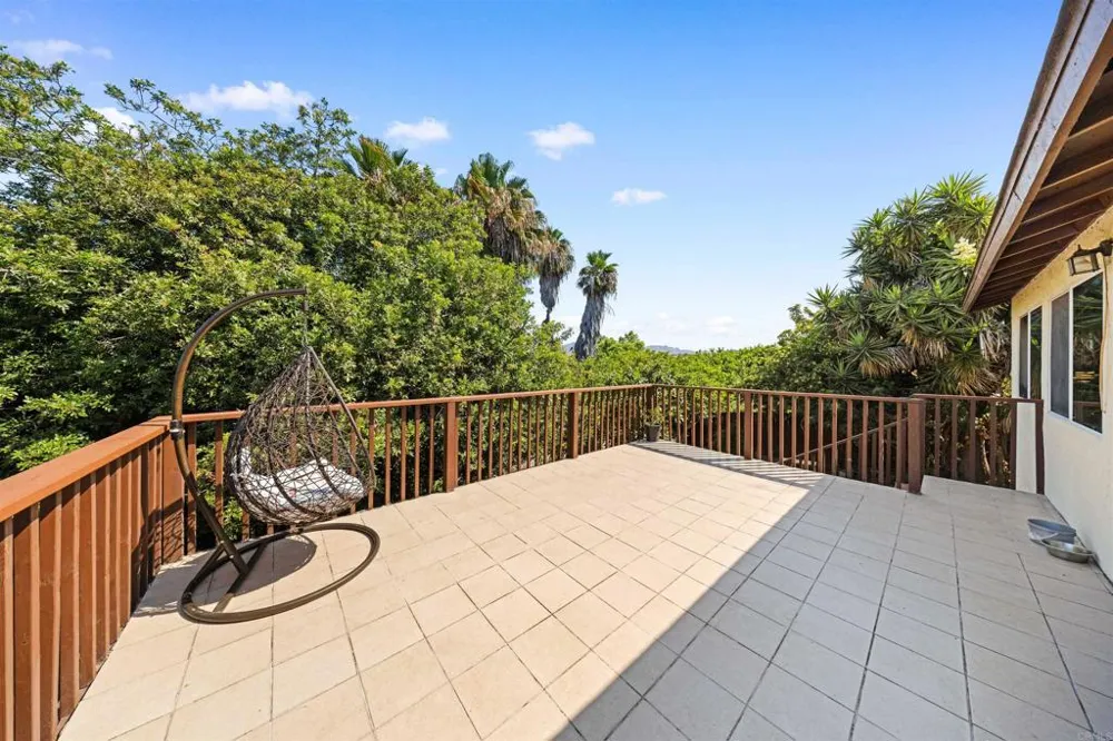 8808 Leigh Ave Spring Valley, CA 91977