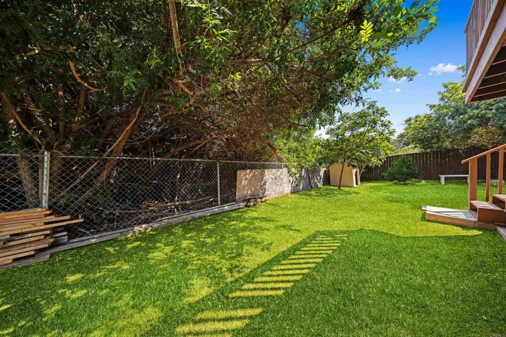 8808 Leigh Ave Spring Valley, CA 91977
