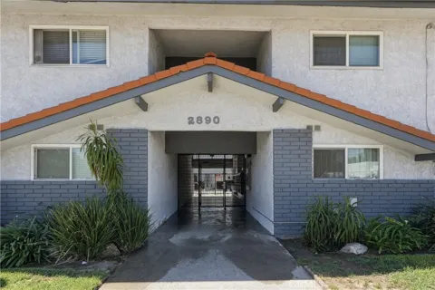 2890 E Artesia #42