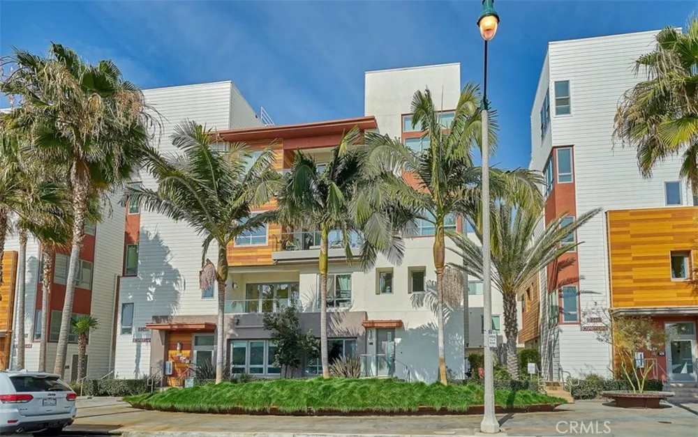 12468 Osprey Lane #1 Playa Vista, CA 90094