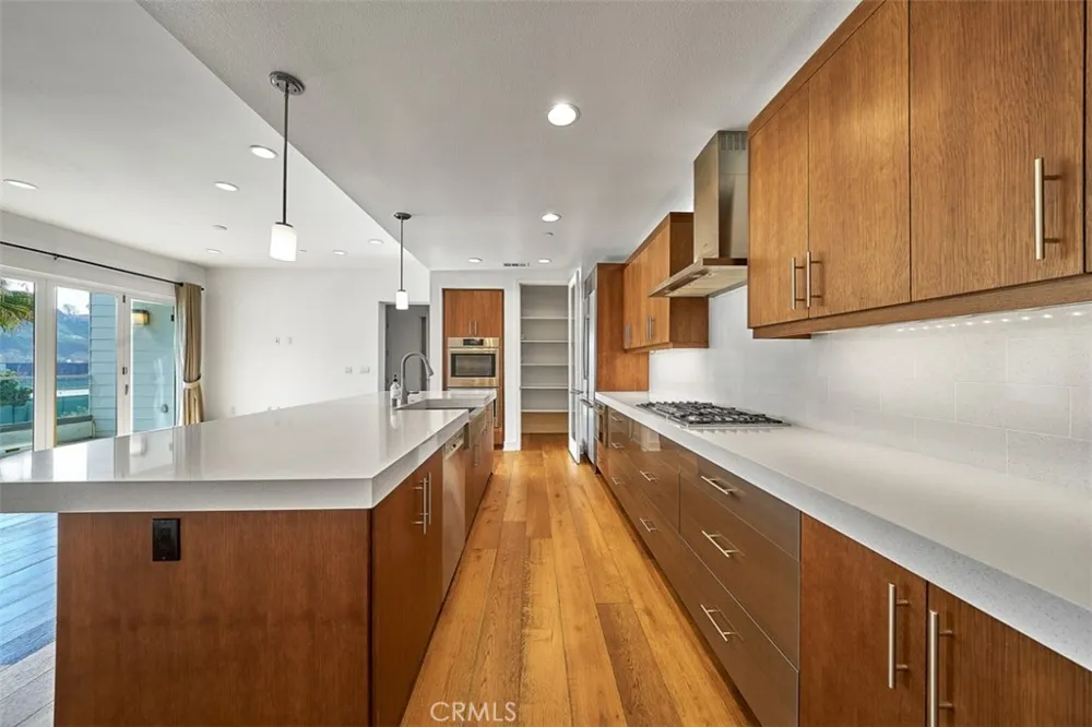 12468 Osprey Lane #1 Playa Vista, CA 90094