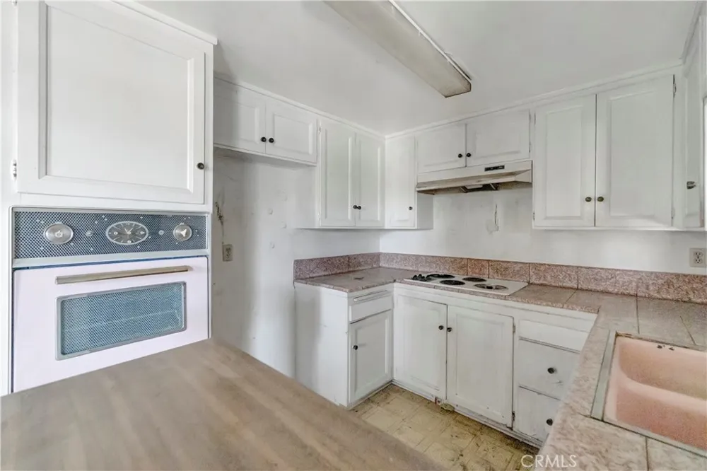 14919 S Normandie #27 Gardena, CA 90247