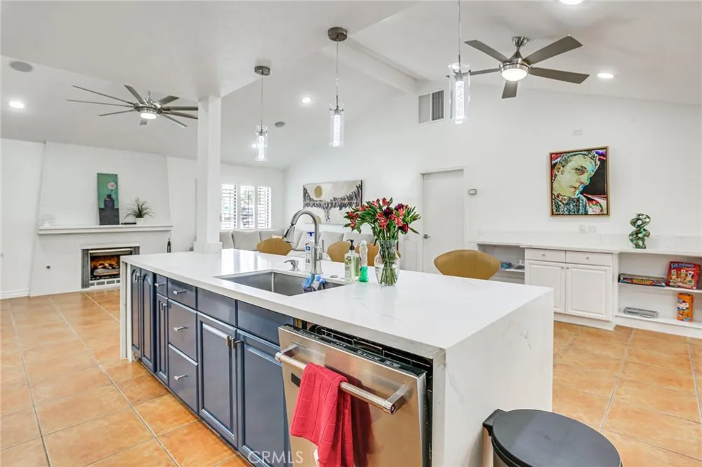 1123 E El Cid Palm Springs, CA 92262