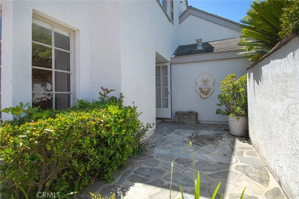 29772 Running Deer Laguna Niguel, CA 92677