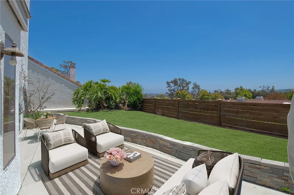 29772 Running Deer Laguna Niguel, CA 92677