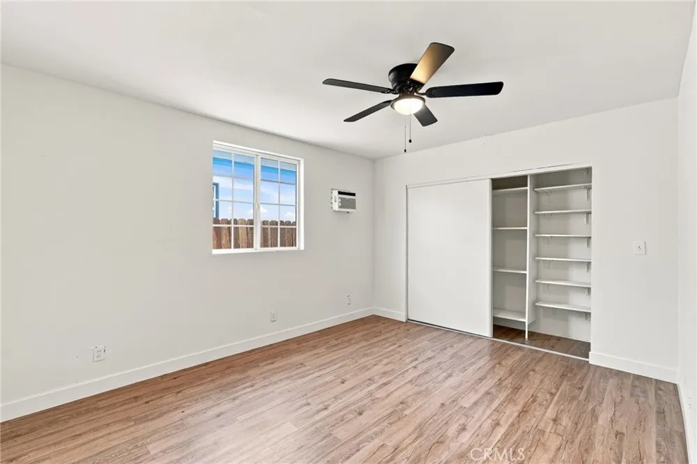 12239 Cedar Avenue Hawthorne, CA 90250