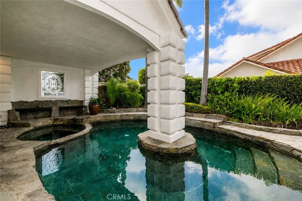 16832 Coral Cay Ln Huntington Beach, CA 92649