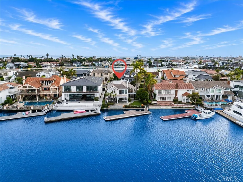16832 Coral Cay Ln Huntington Beach, CA 92649