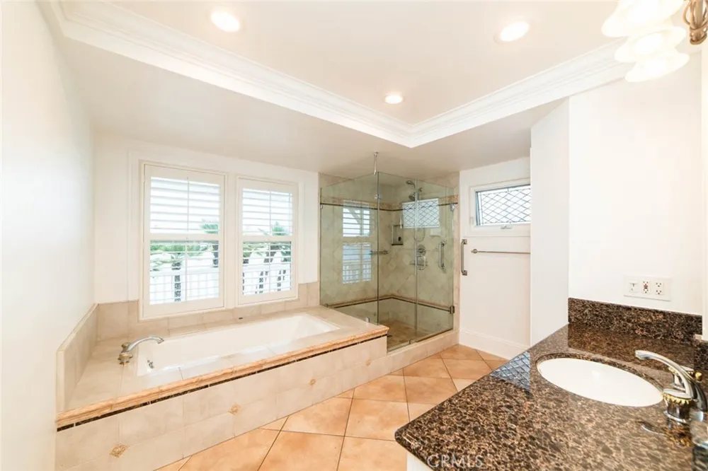 16832 Coral Cay Ln Huntington Beach, CA 92649