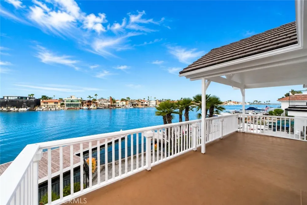 16832 Coral Cay Ln Huntington Beach, CA 92649