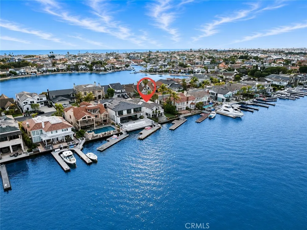 16832 Coral Cay Ln Huntington Beach, CA 92649