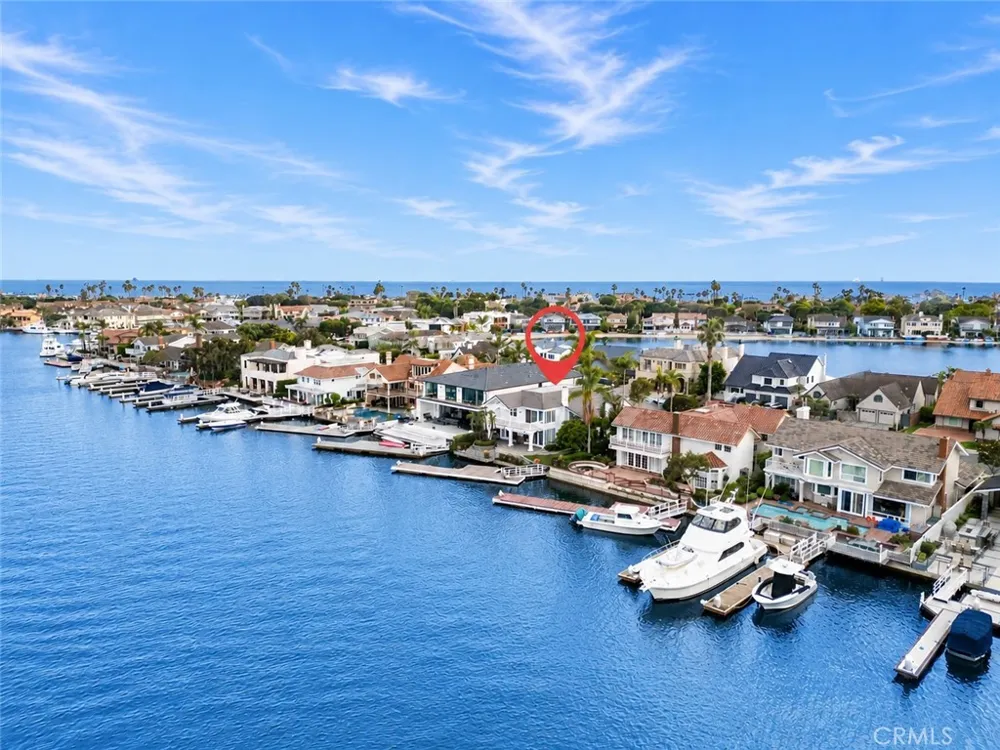 16832 Coral Cay Ln Huntington Beach, CA 92649