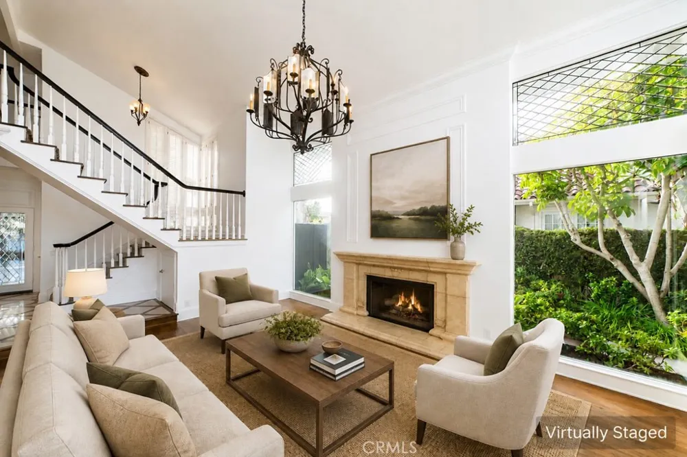 16832 Coral Cay Ln Huntington Beach, CA 92649