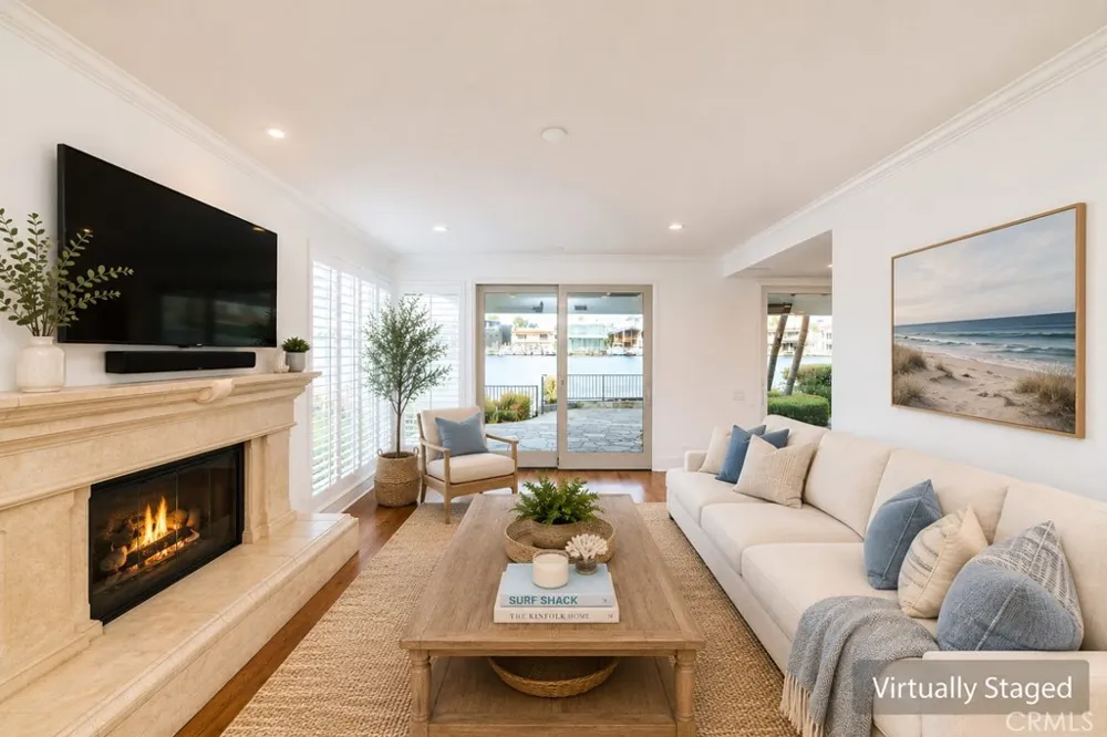 16832 Coral Cay Ln Huntington Beach, CA 92649