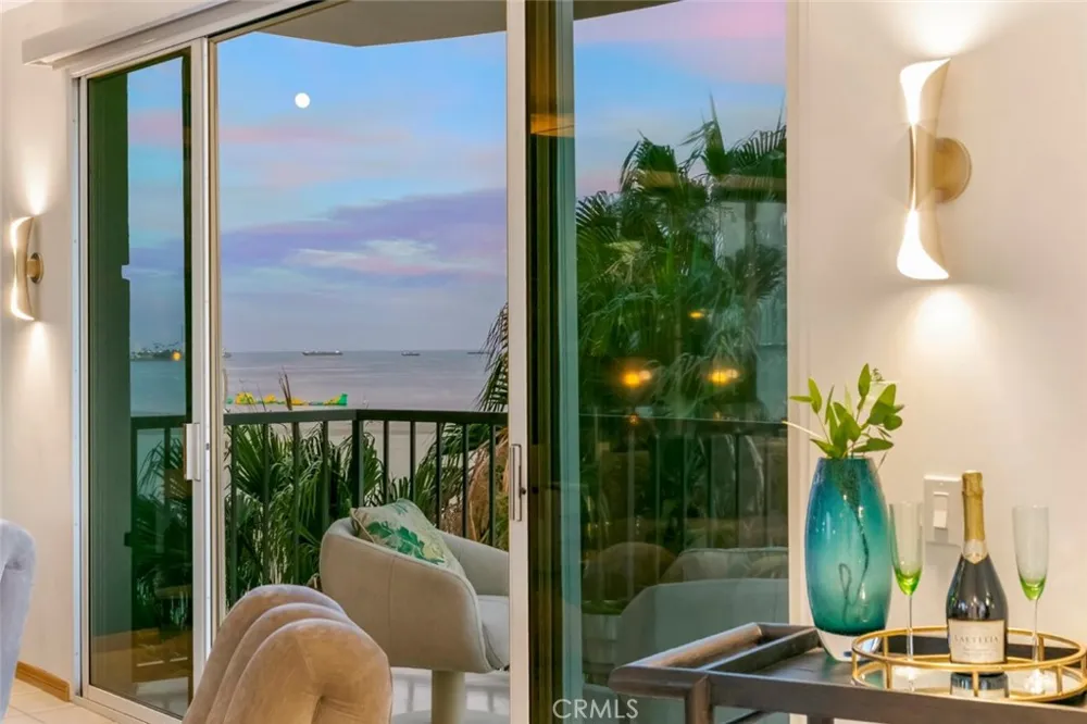 850 E Ocean Boulevard #205 Long Beach, CA 90802