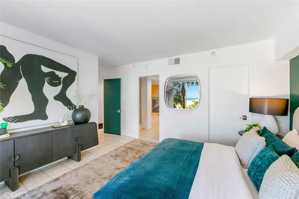 850 E Ocean Boulevard #205 Long Beach, CA 90802
