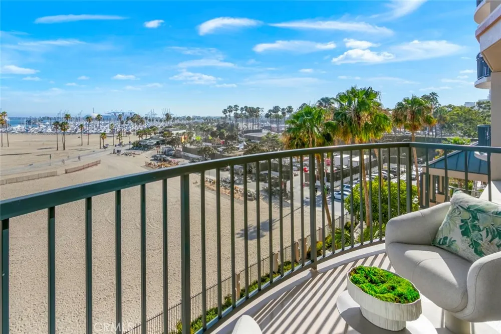 850 E Ocean Boulevard #205 Long Beach, CA 90802
