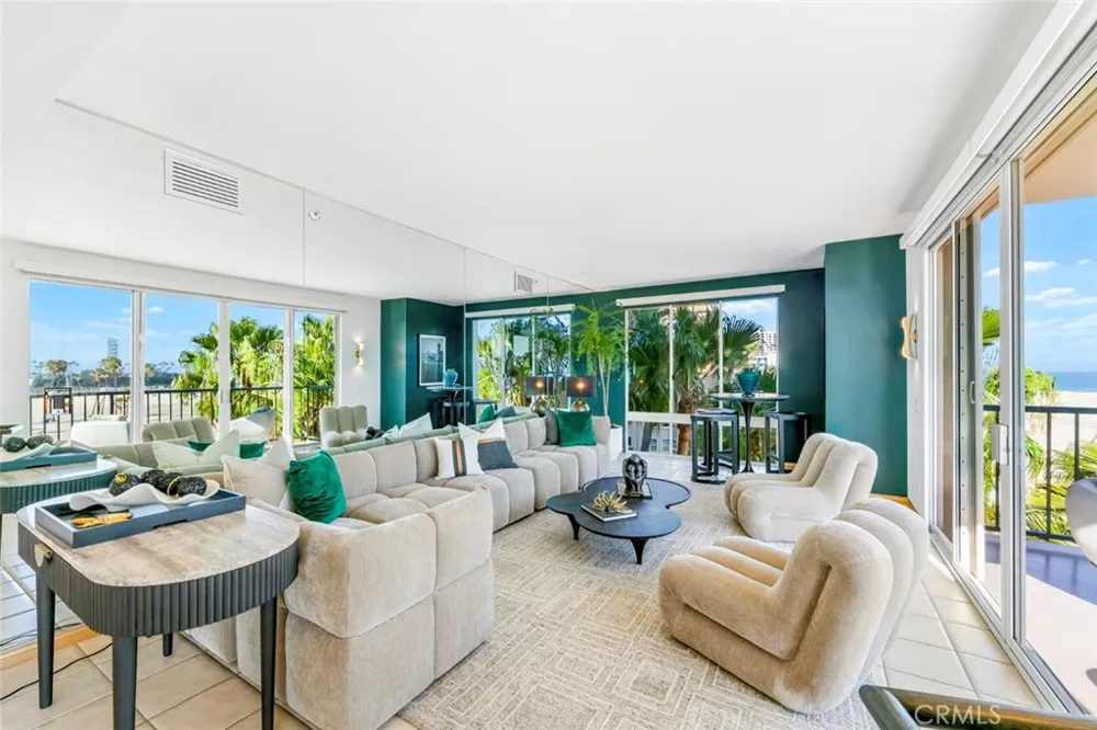 850 E Ocean Boulevard #205 Long Beach, CA 90802