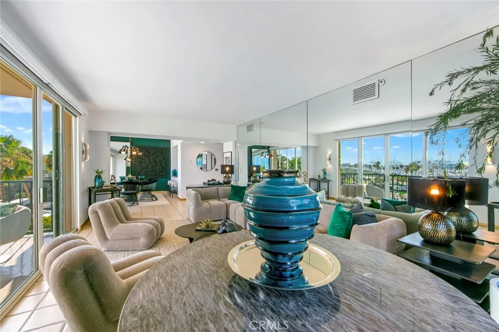 850 E Ocean Boulevard #205 Long Beach, CA 90802