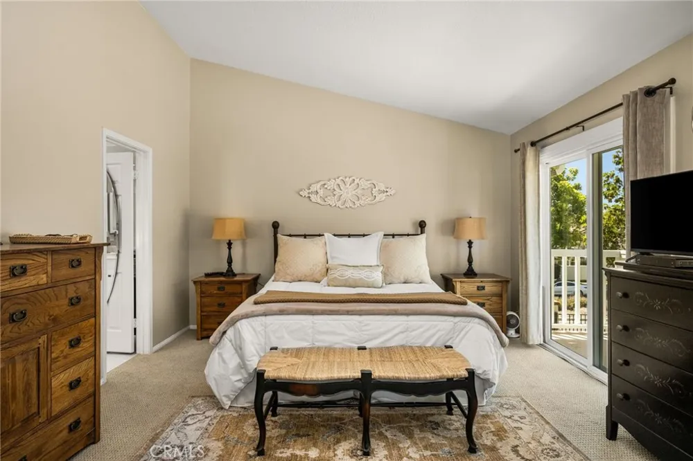 5321 Via Geraldina Yorba Linda, CA 92886