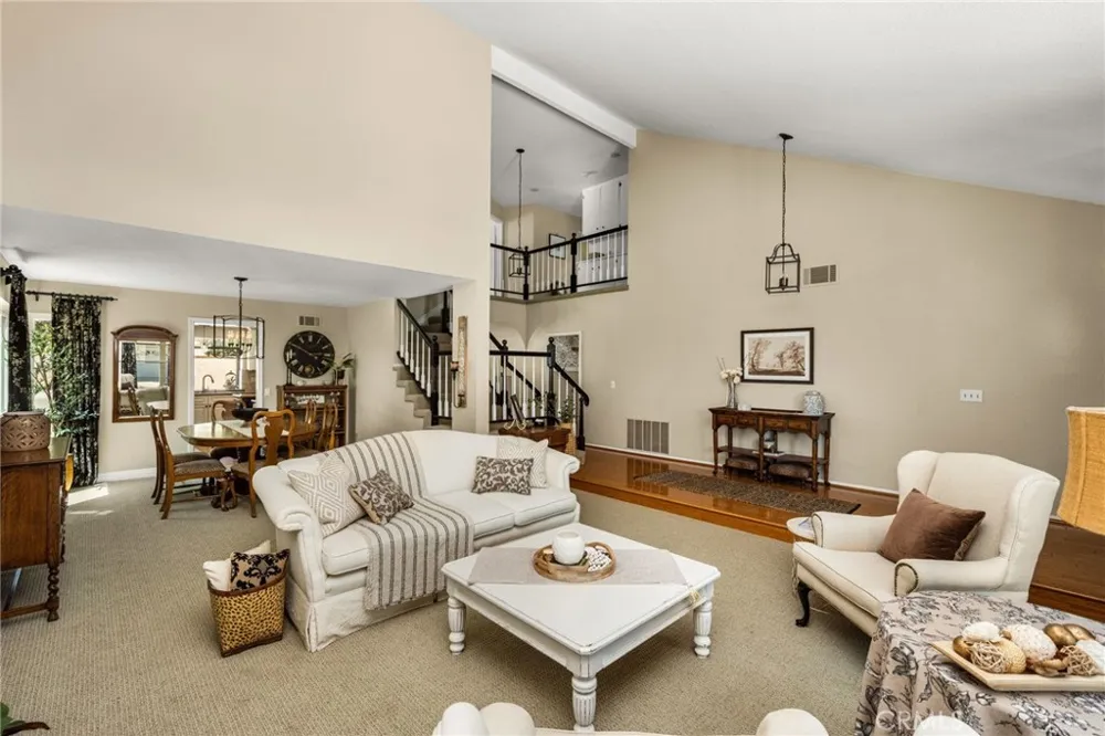 5321 Via Geraldina Yorba Linda, CA 92886