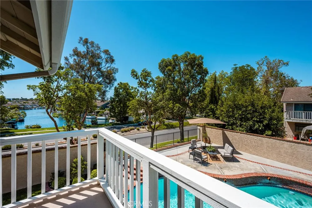 5321 Via Geraldina Yorba Linda, CA 92886