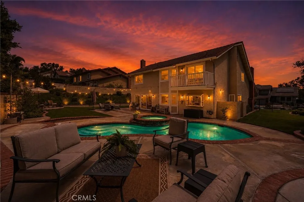 5321 Via Geraldina Yorba Linda, CA 92886