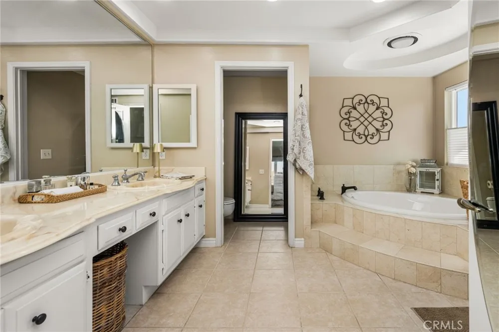 5321 Via Geraldina Yorba Linda, CA 92886