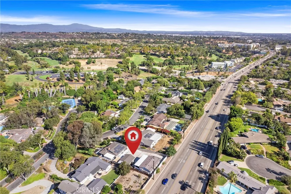 2943 San Juan Drive Fullerton, CA 92835