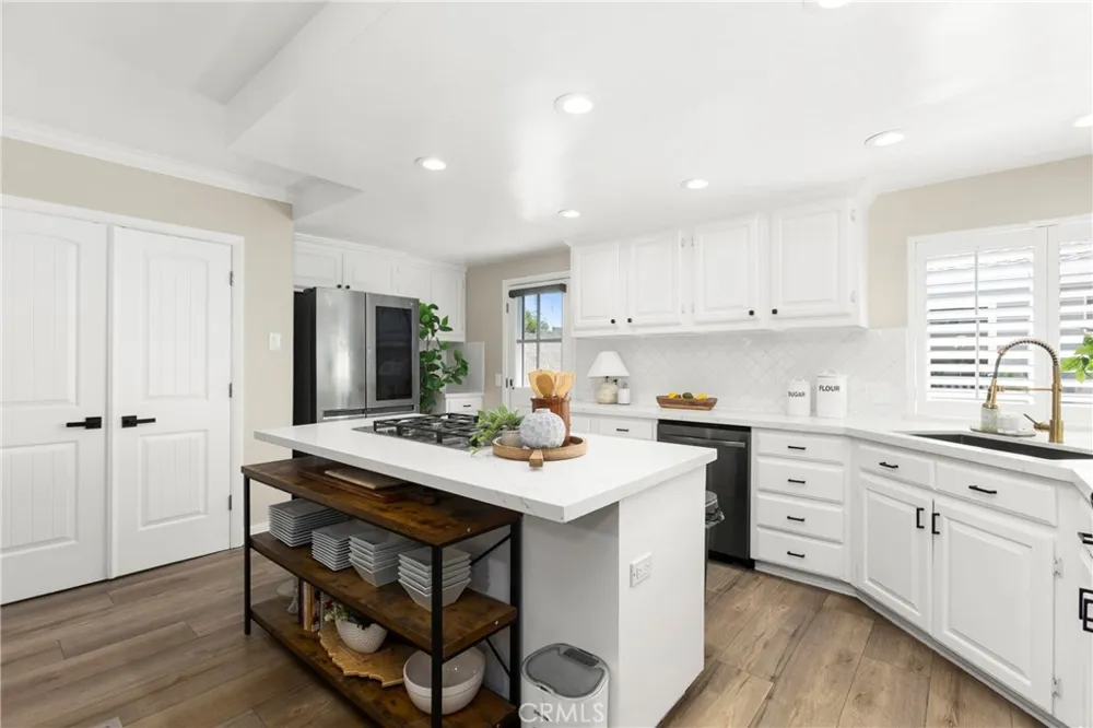 2943 San Juan Drive Fullerton, CA 92835