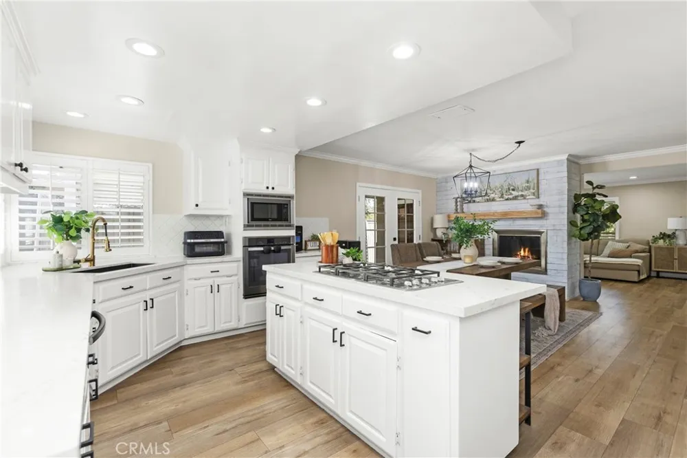 2943 San Juan Drive Fullerton, CA 92835