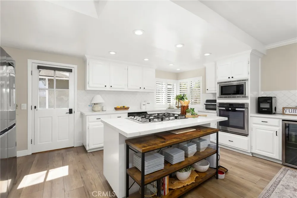 2943 San Juan Drive Fullerton, CA 92835