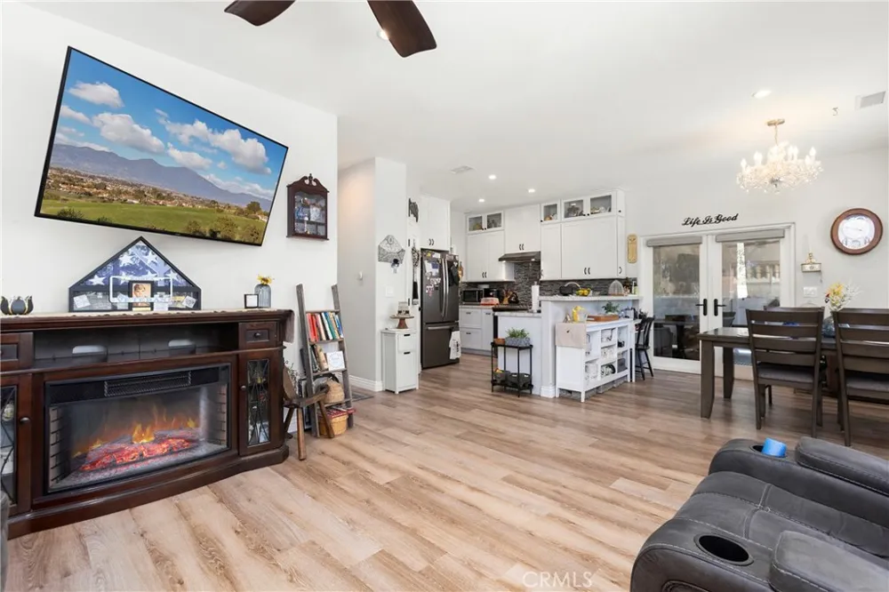2943 San Juan Drive Fullerton, CA 92835
