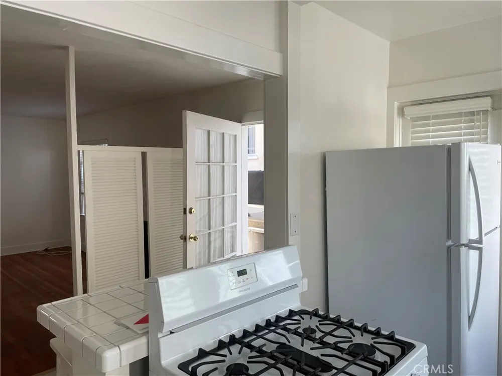 409 16th Manhattan Beach, CA 90266
