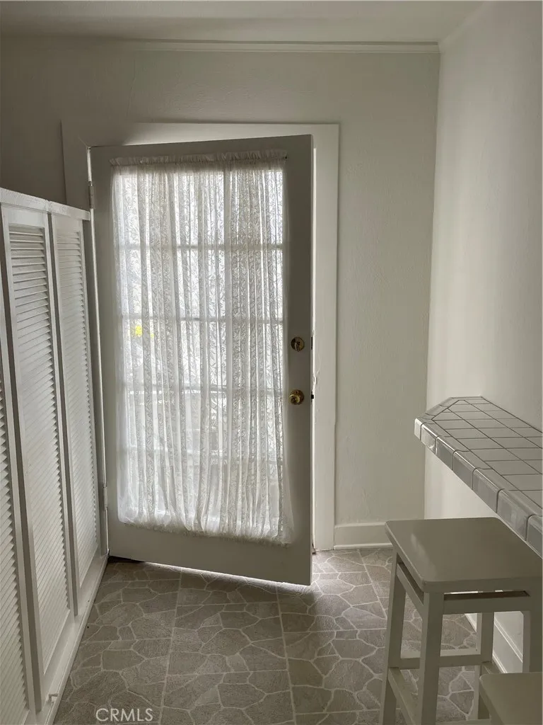 409 16th Manhattan Beach, CA 90266