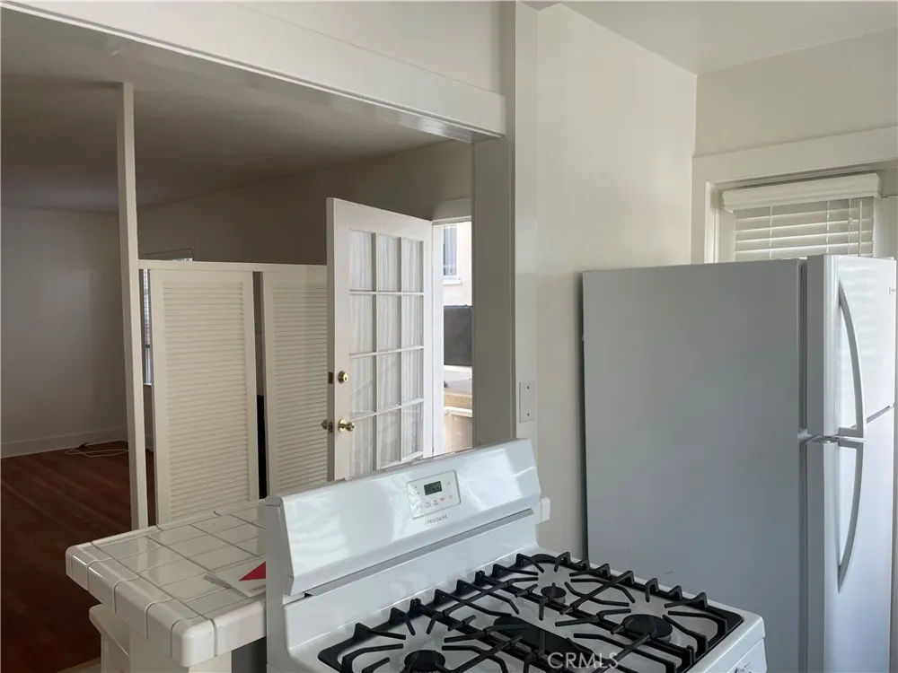 409 16th Manhattan Beach, CA 90266