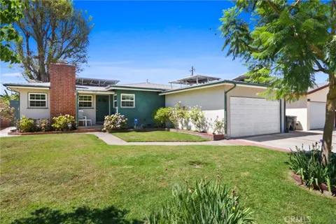2856 W Rowland Circle
