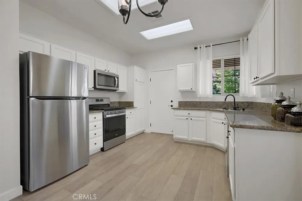 220 Saddlehorn Loop Lincoln, CA 95648