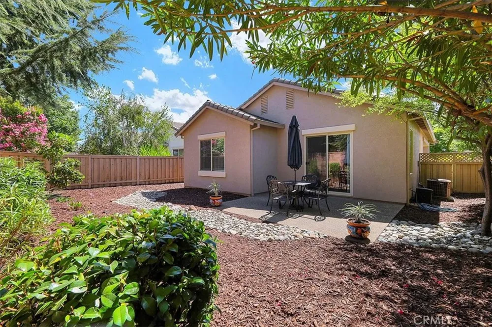 220 Saddlehorn Loop Lincoln, CA 95648