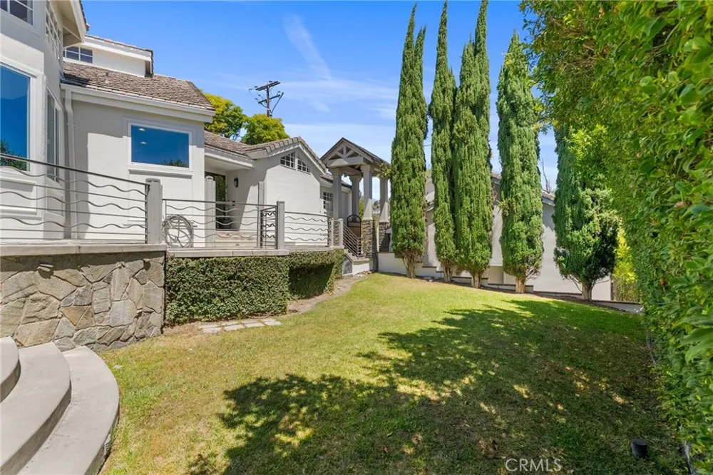 1881 Lemon Heights Drive North Tustin, CA 92705