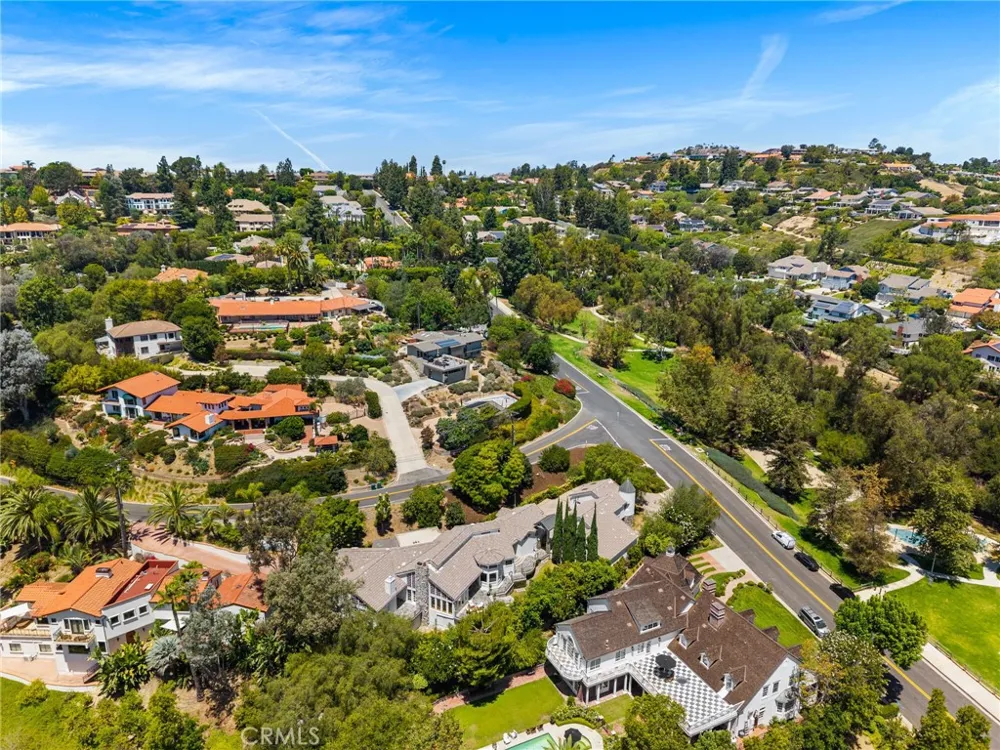 1881 Lemon Heights Drive North Tustin, CA 92705