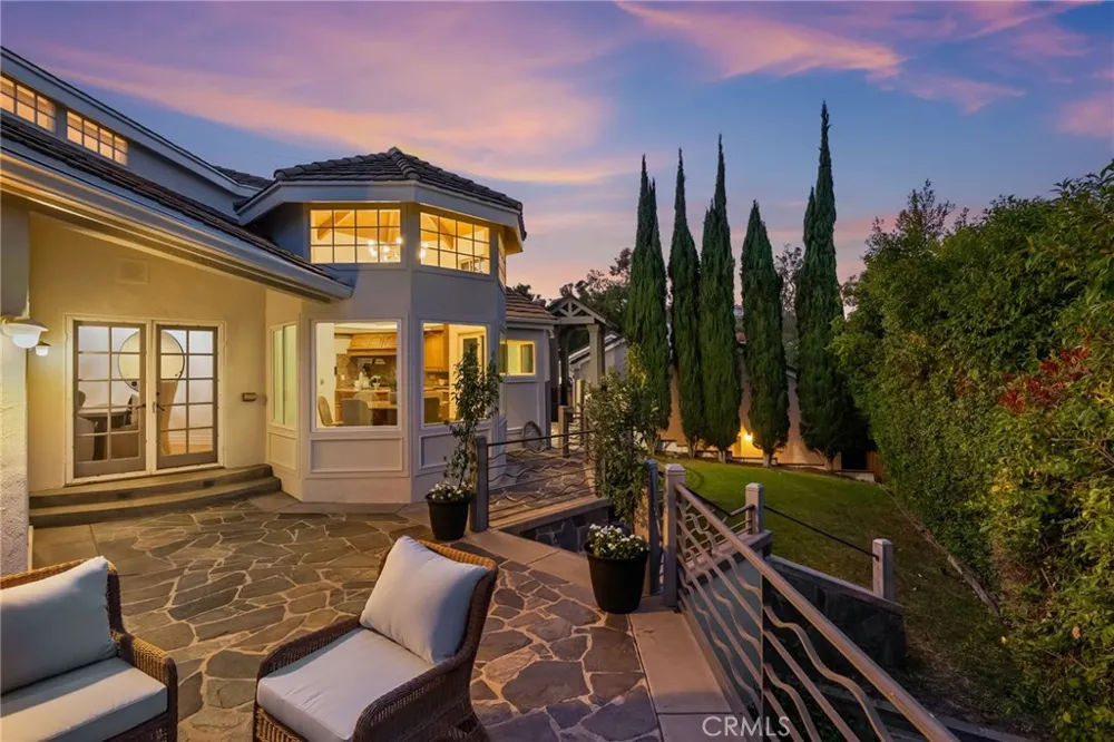 1881 Lemon Heights Drive North Tustin, CA 92705