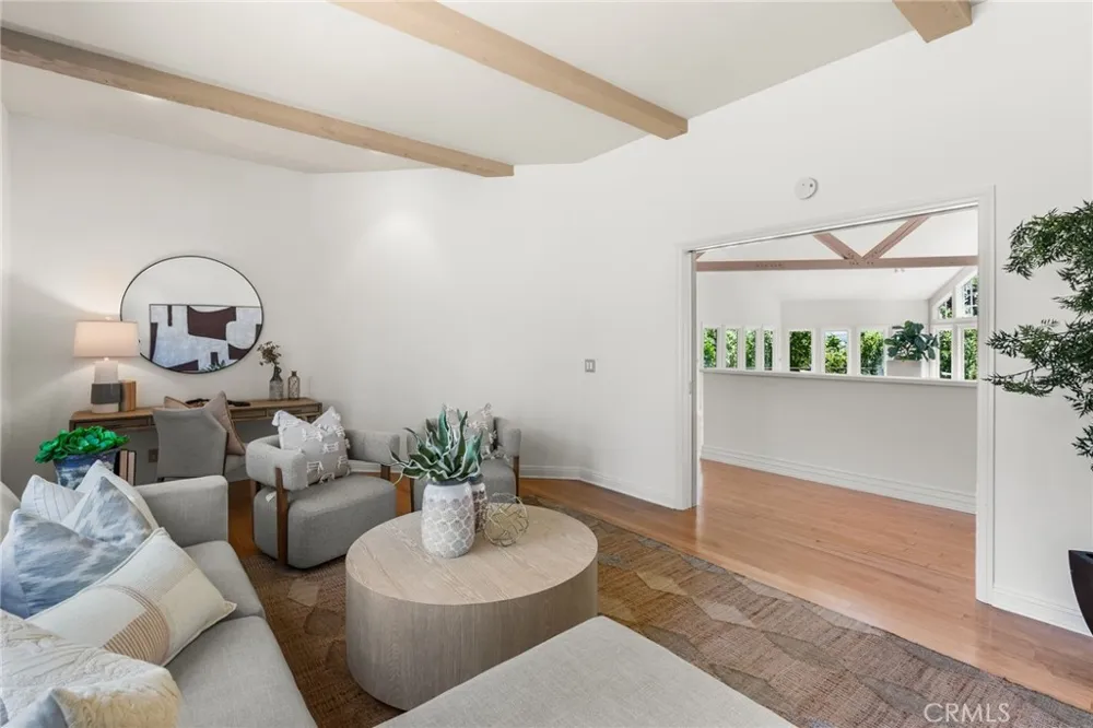 1881 Lemon Heights Drive North Tustin, CA 92705