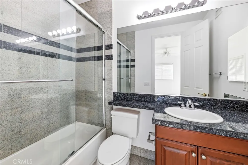 17529 Cloverdale Yorba Linda, CA 92886