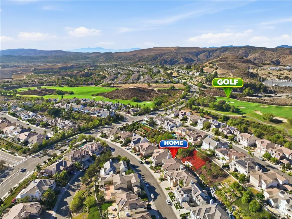 17529 Cloverdale Yorba Linda, CA 92886