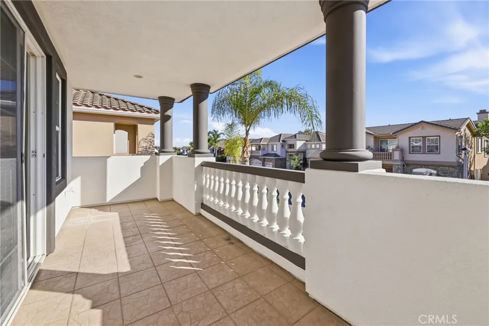 17529 Cloverdale Yorba Linda, CA 92886