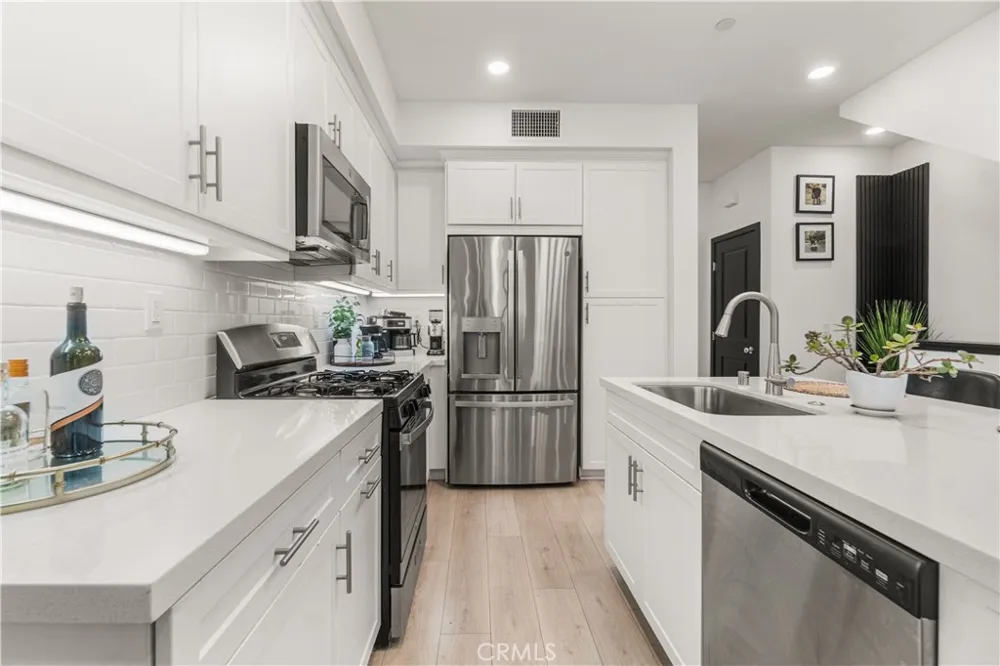 16434 Whittier #6 Boulevard Whittier, CA 90603