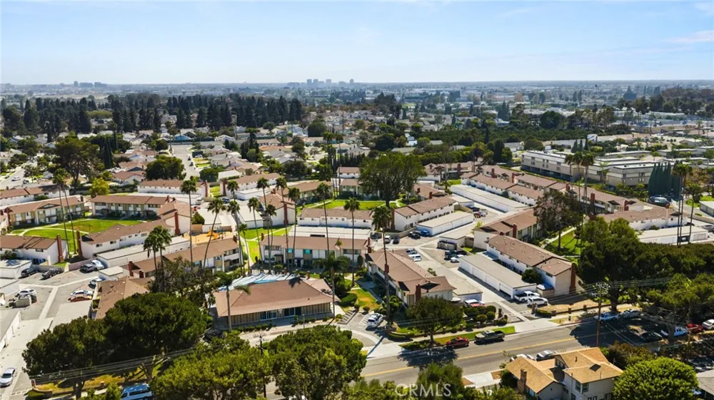 1722 Mitchell #36 Tustin, CA 92780