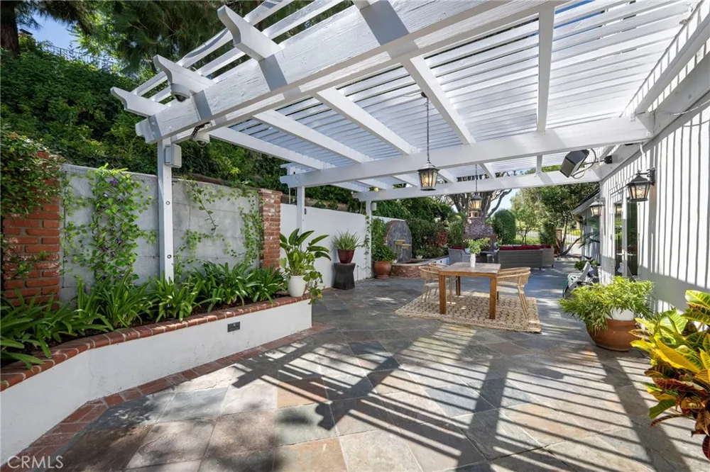 511 S Weymouth Court Anaheim, CA 92807
